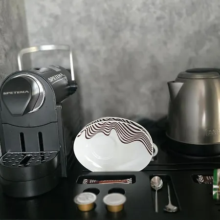 Lotus Отель *